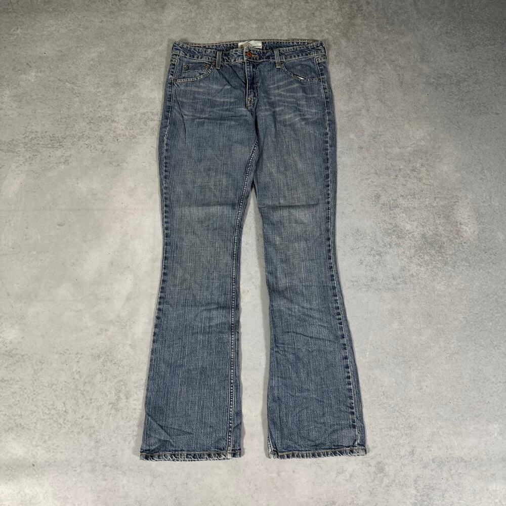 Levi Strauss Signature Low Rise Bootcut Jeans Medium Wash - Size: 12 Long